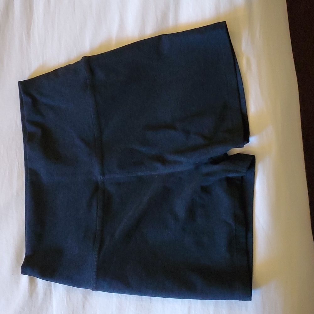 Beyond Yoga Dark Grey shorts